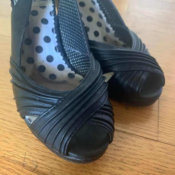 Bettie Page black open toe heels 7 pin up - Picture 5 of 5